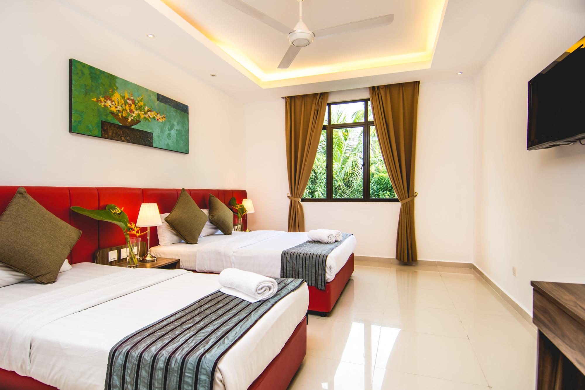 Alia Residence Business Resort Padang Mat Sirat Exterior photo