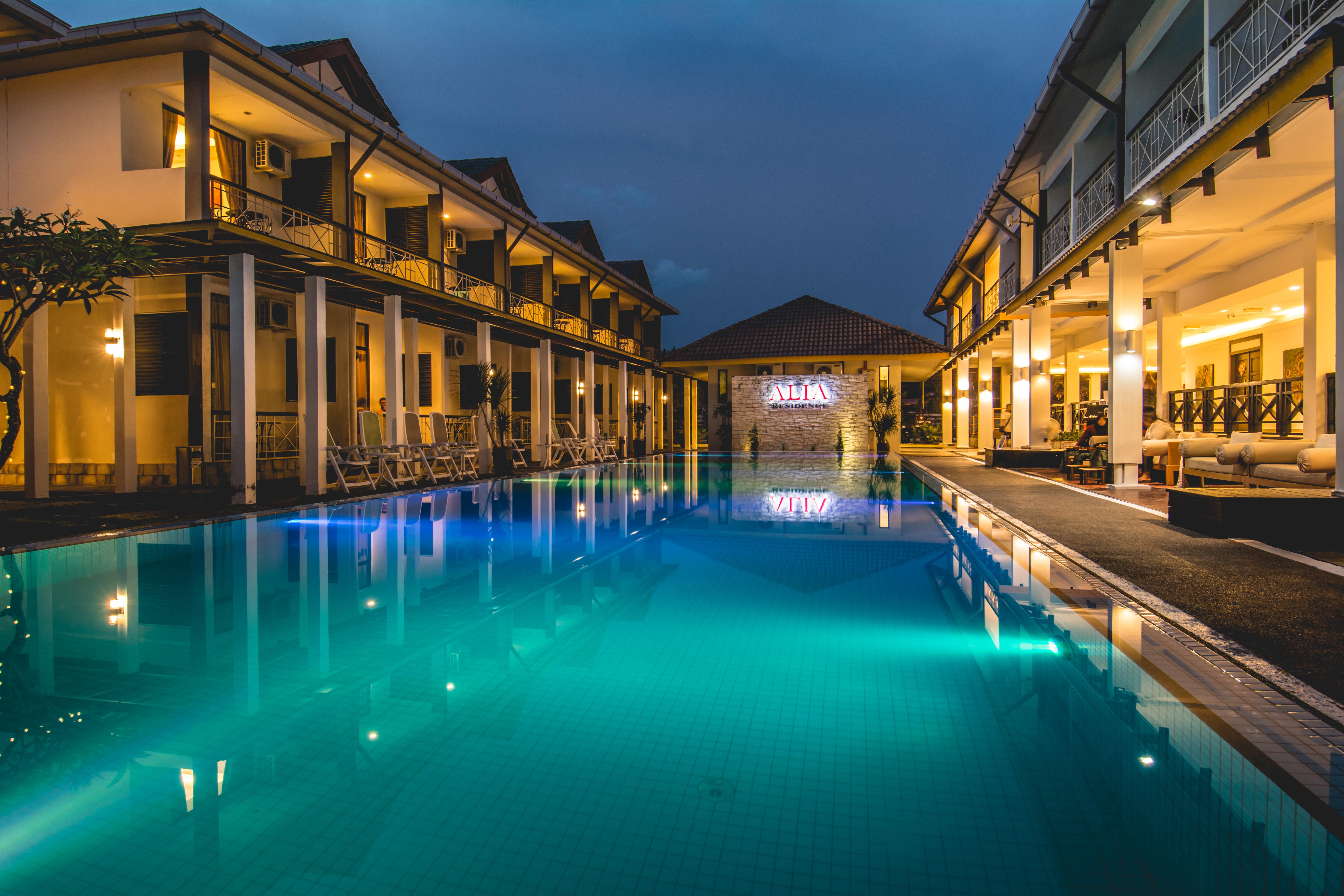 Alia Residence Business Resort Padang Mat Sirat Exterior photo