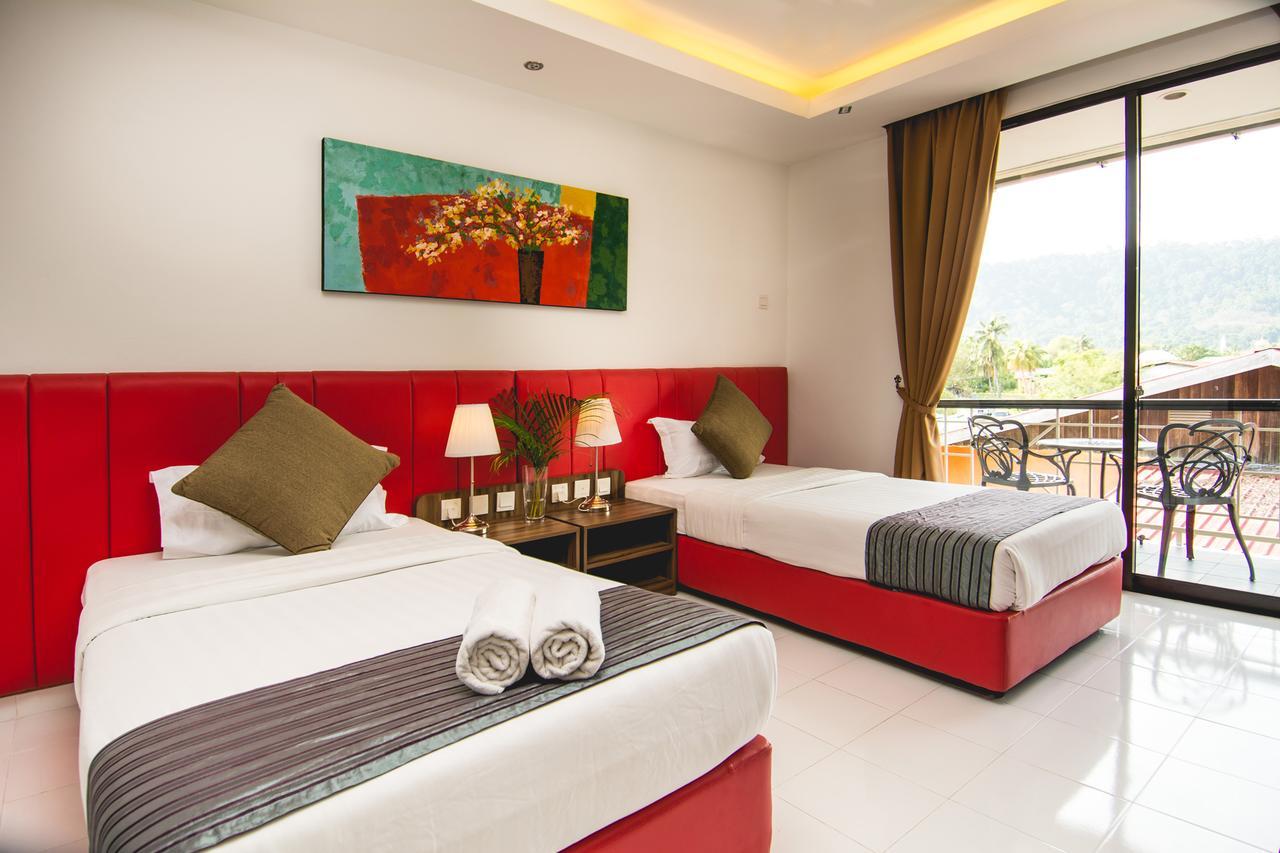 Alia Residence Business Resort Padang Mat Sirat Exterior photo